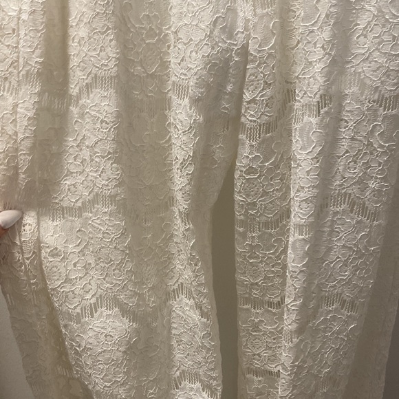 WHITE LACE JUMPSUIT - Picture 8 of 8